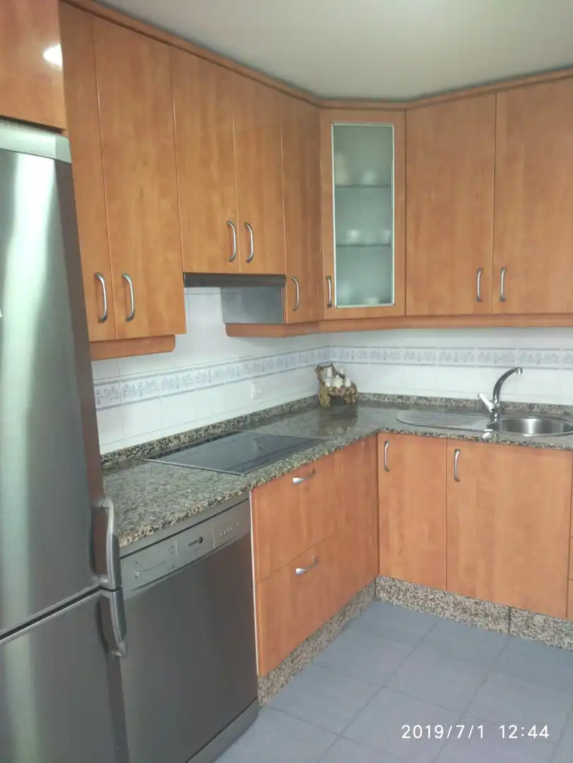 Piso de alquiler en Calle Rosa de los Vientos, El Pino - Bajo de Guía