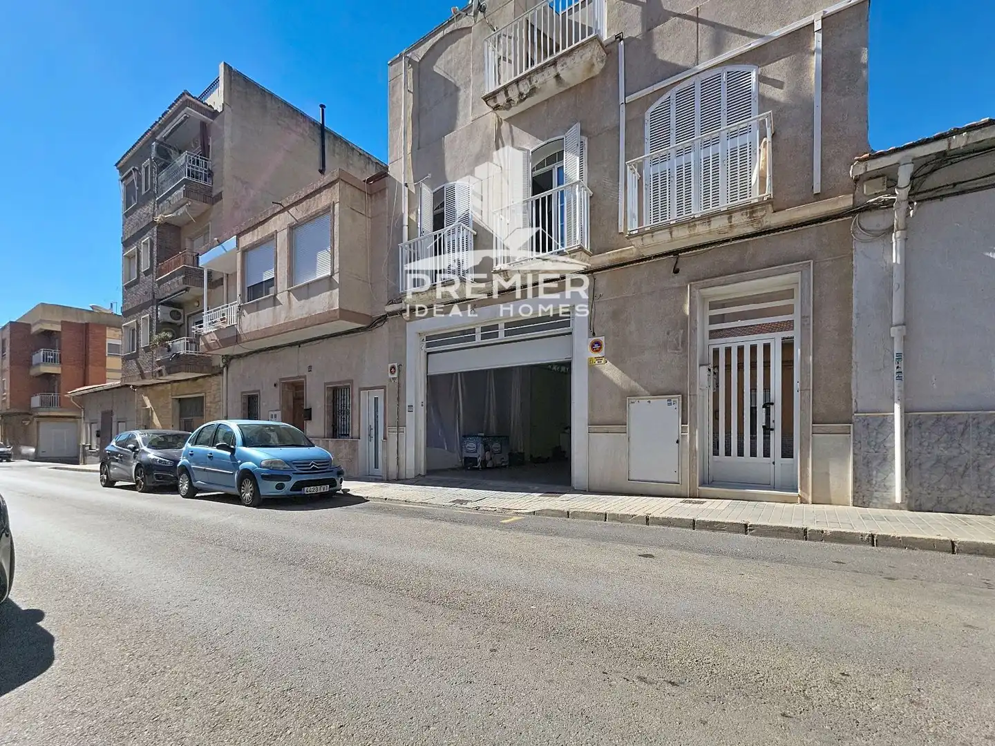 Vista exterior de Casa o xalet en venda en Petrer amb Aire condicionat, Calefacció i Terrassa