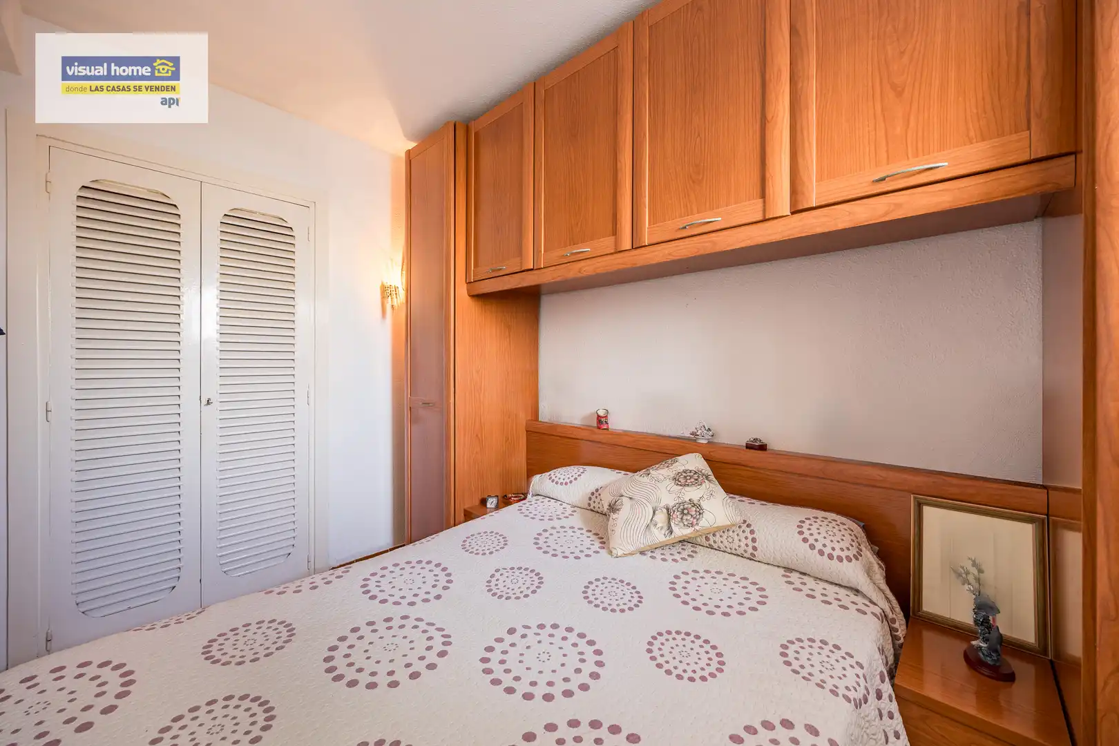 Habitación de Apartamento en venta en Benidorm con Piscina y Piscina comunitaria