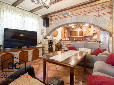 Casa aparellada en venda a Peligros