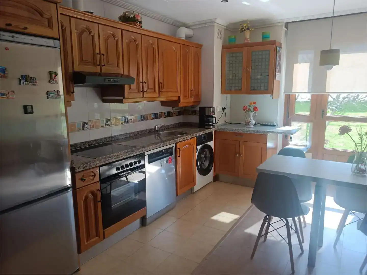 Küche von Wohnung zum Verkauf in Gozón mit Balkon