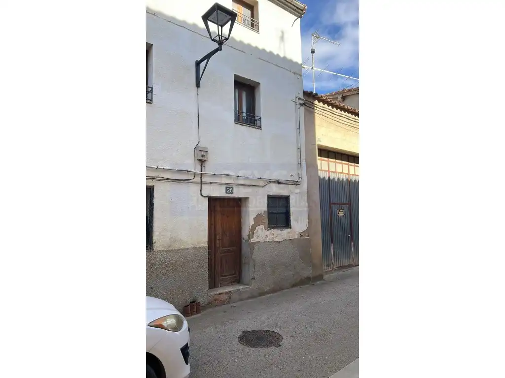 Vista exterior de Casa adosada en venda en Zarratón