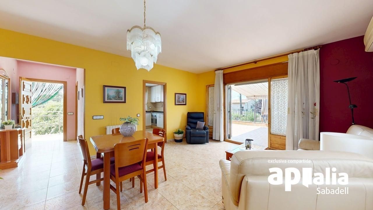 Dining room of House or chalet for sale in Barberà del Vallès  with Air Conditioner, Heating and Private garden