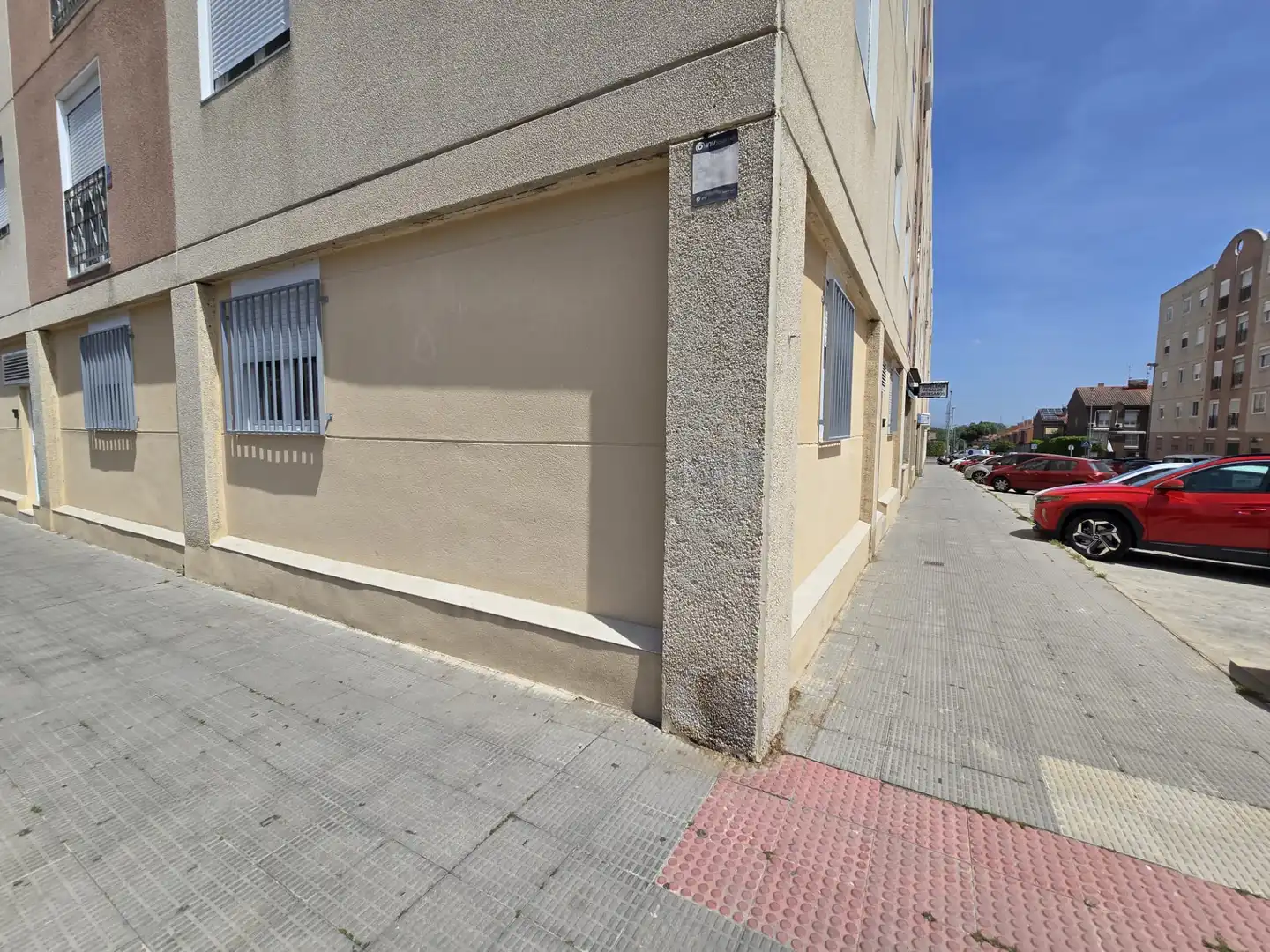 Vista exterior de Apartamento en venta en San Fernando de Henares con Aire acondicionado, Calefacción y Horno