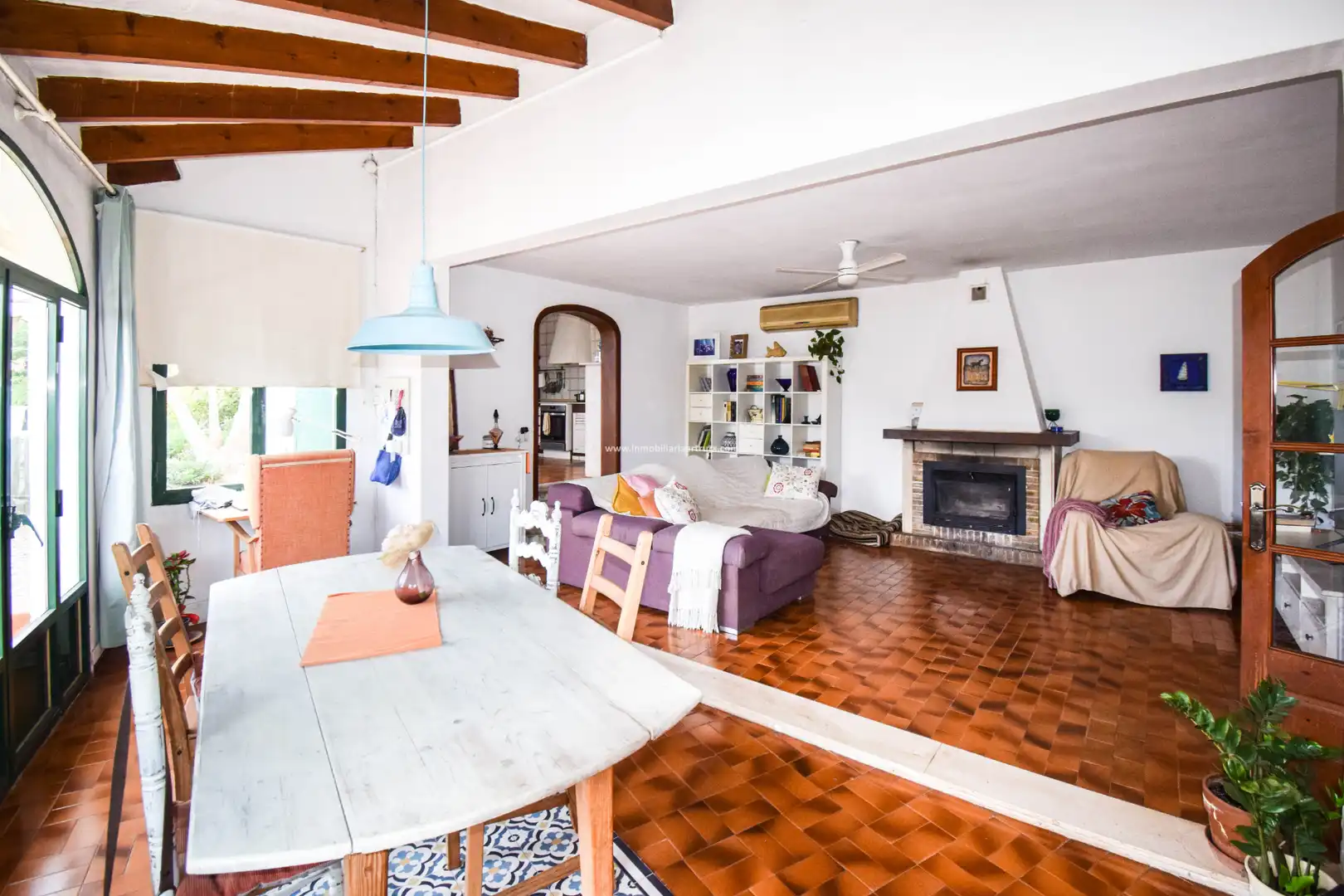 Living room of Country homes for sale in Ciutadella de Menorca  with Air Conditioner, Private garden and Terrace