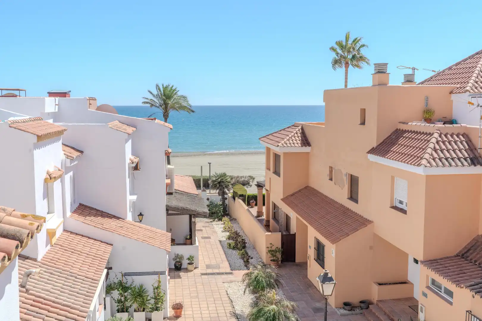 Adosado con piscina en alquiler en Marina de Casares, imagen 32