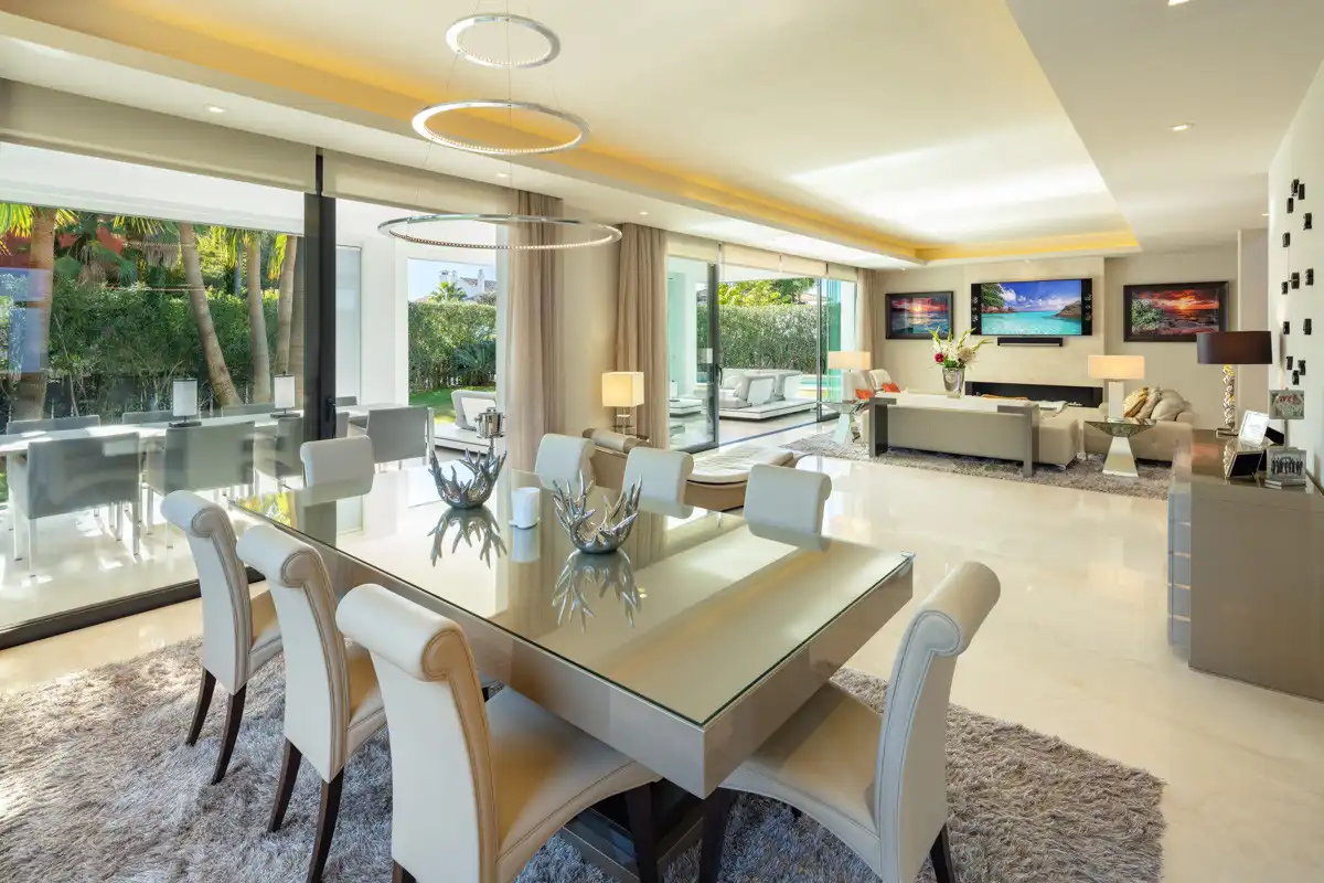 House with pool for sale in Marbella Centro, imagen 2