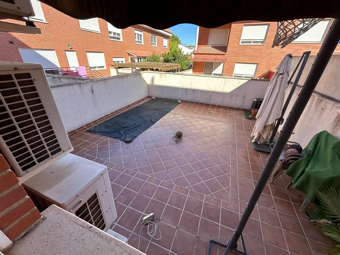 Terrassa de Casa adosada en venda en Ciudad Real amb Aire condicionat, Calefacció i Jardí privat
