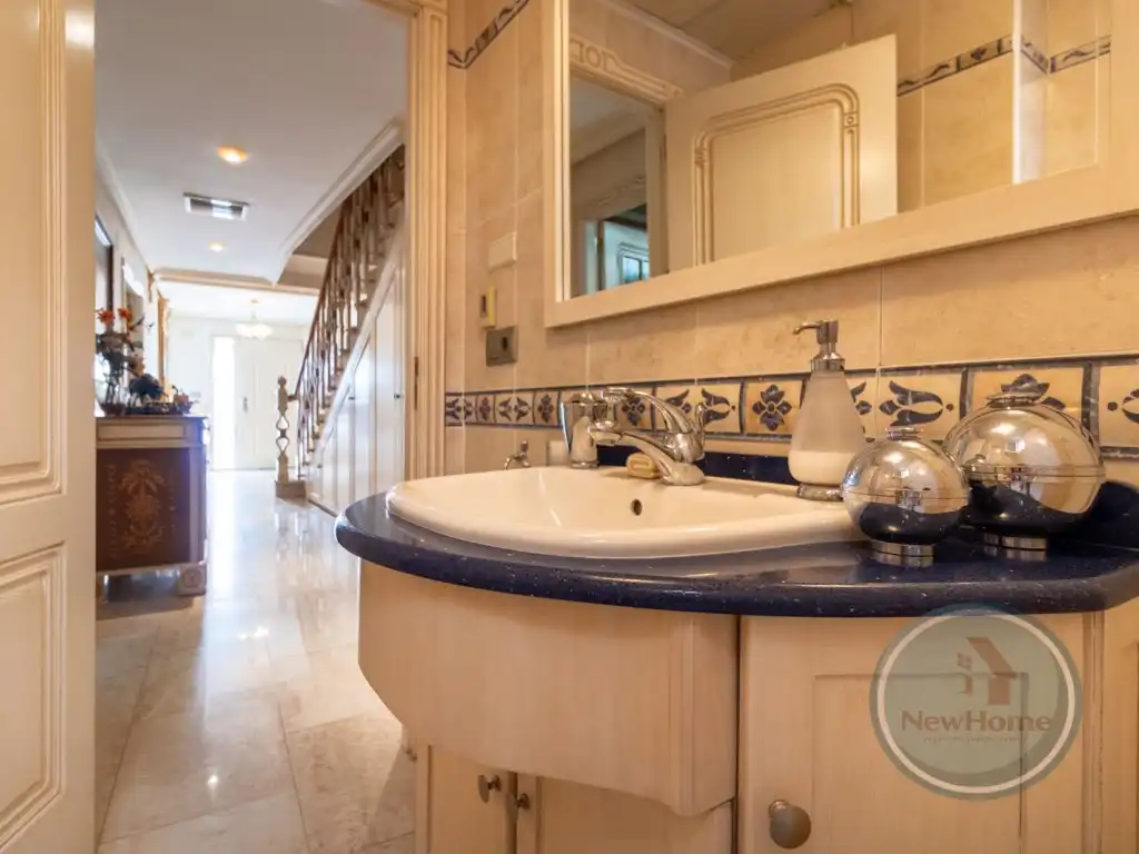 Casa adosada en venta en Crevillent