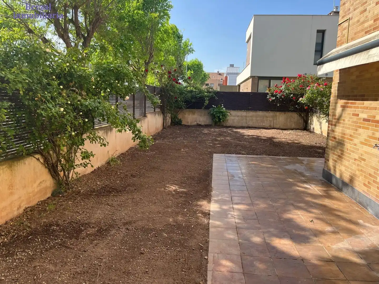 Erdgeschoss zum Verkauf in Lardero mit Heizung, Privatgarten und Gemeinschaftspool
