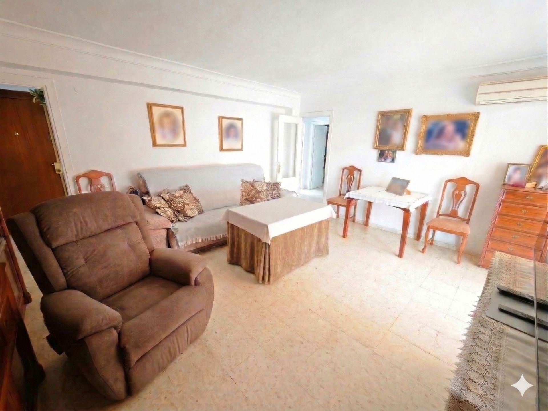 Sala d'estar de Pis en venda en El Puerto de Santa María amb Aire condicionat i Calefacció