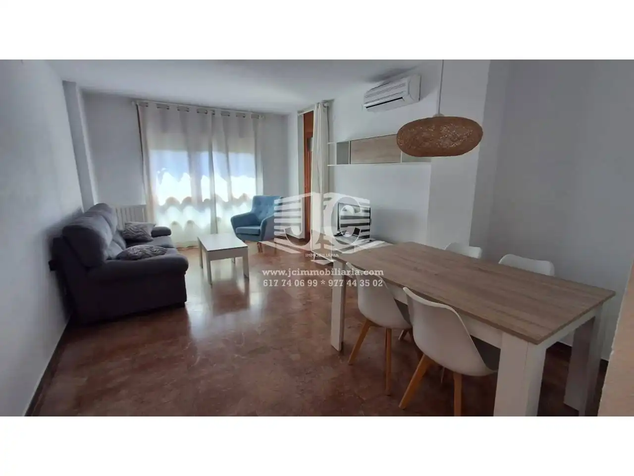 Sala de estar de Piso de alquiler en Tortosa con Aire acondicionado, Terraza y Amueblado