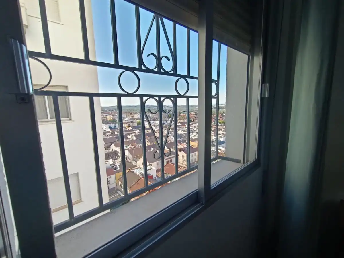 Terrasse von Wohnung zur Miete in Jaén mit Klimaanlage, Terrasse und Möbliert