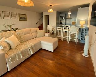 Sala d'estar de Apartament per a compartir en Manilva amb Aire condicionat i Terrassa