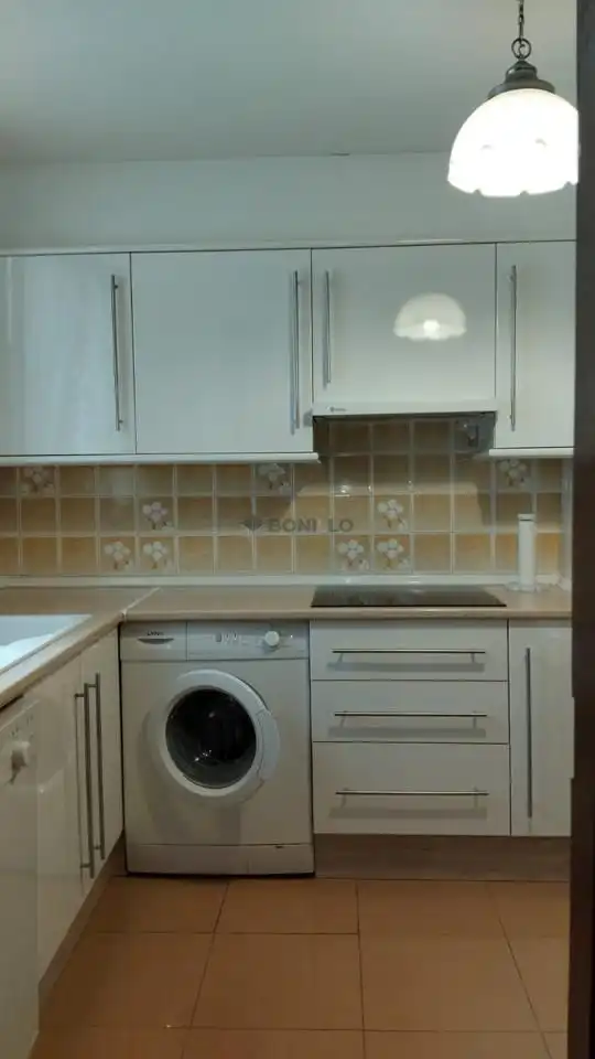 Cocina de Piso en venta en Teruel con Calefacción, Parquet y Amueblado