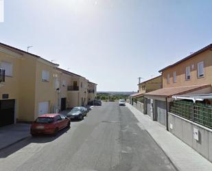 Exterior view of Single-family semi-detached for sale in Escalona  with Private garden