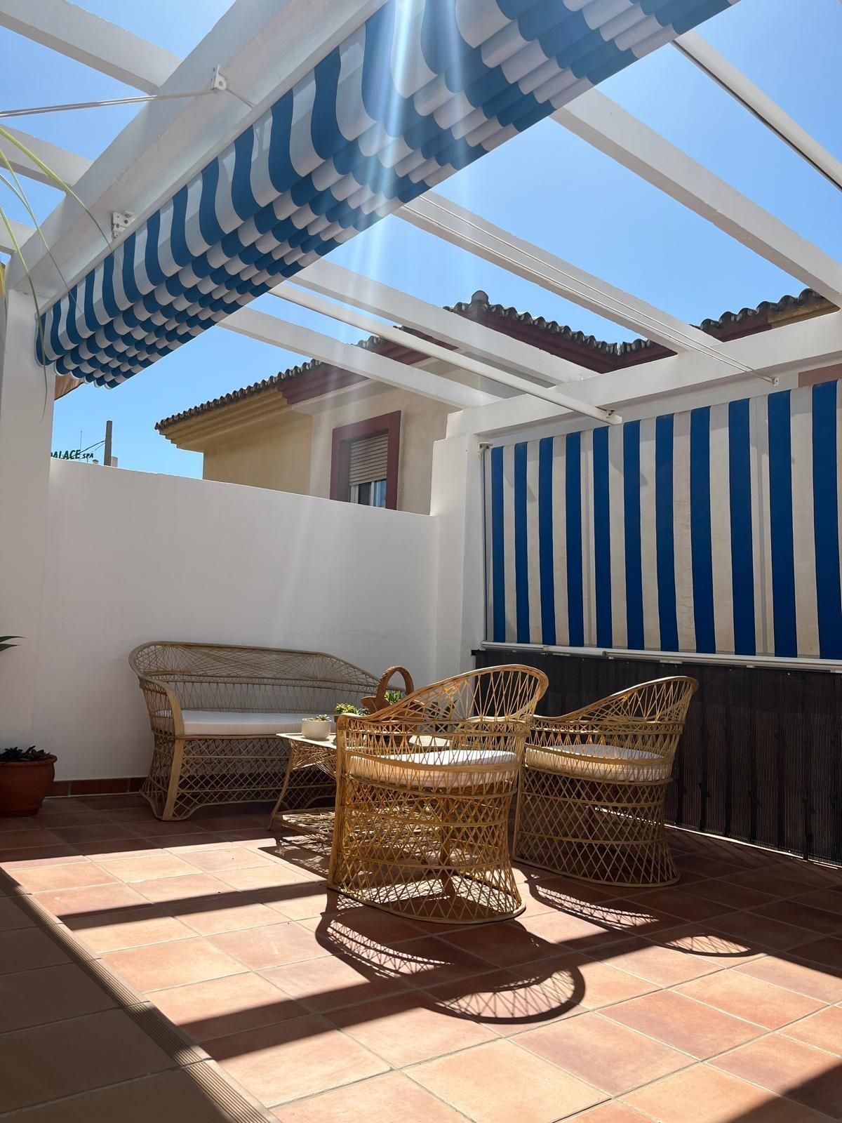 Terrassa de Casa adosada en venda en Fuengirola amb Aire condicionat, Terrassa i Balcó