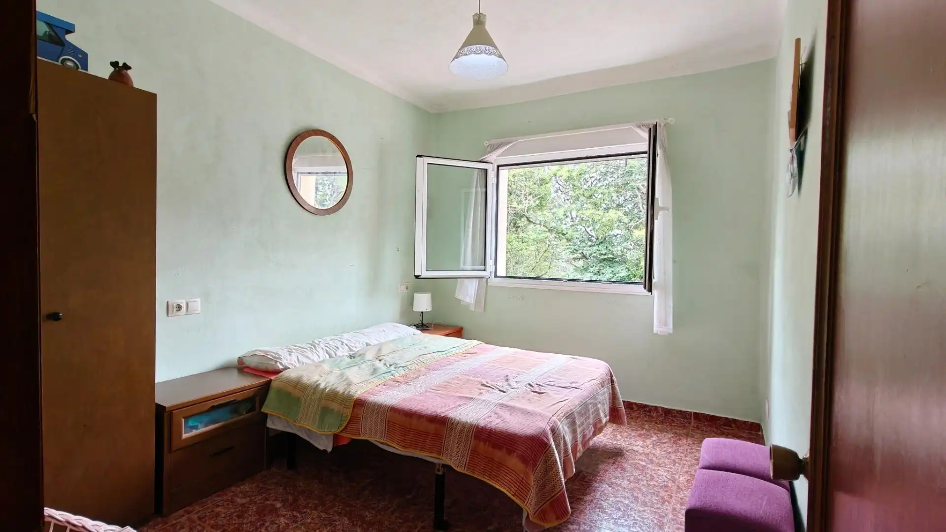 Bedroom of Flat for sale in Avilés  with Furnished
