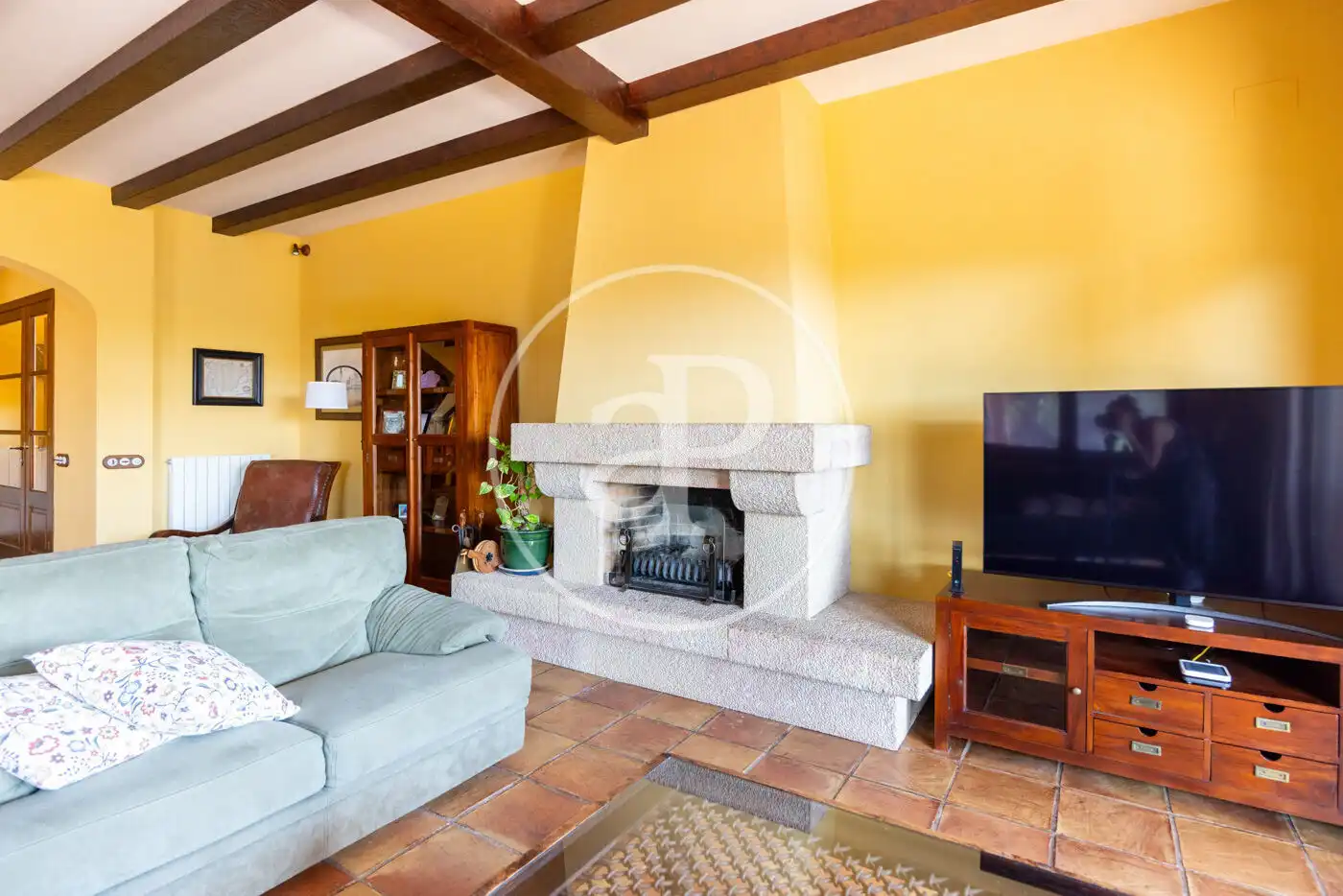 Sala d'estar de Casa o xalet en venda en Argentona amb Aire condicionat, Calefacció i Jardí privat