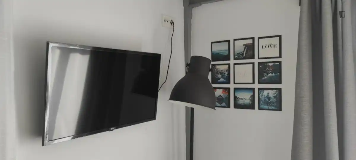 Study for rent in Casco Antiguo