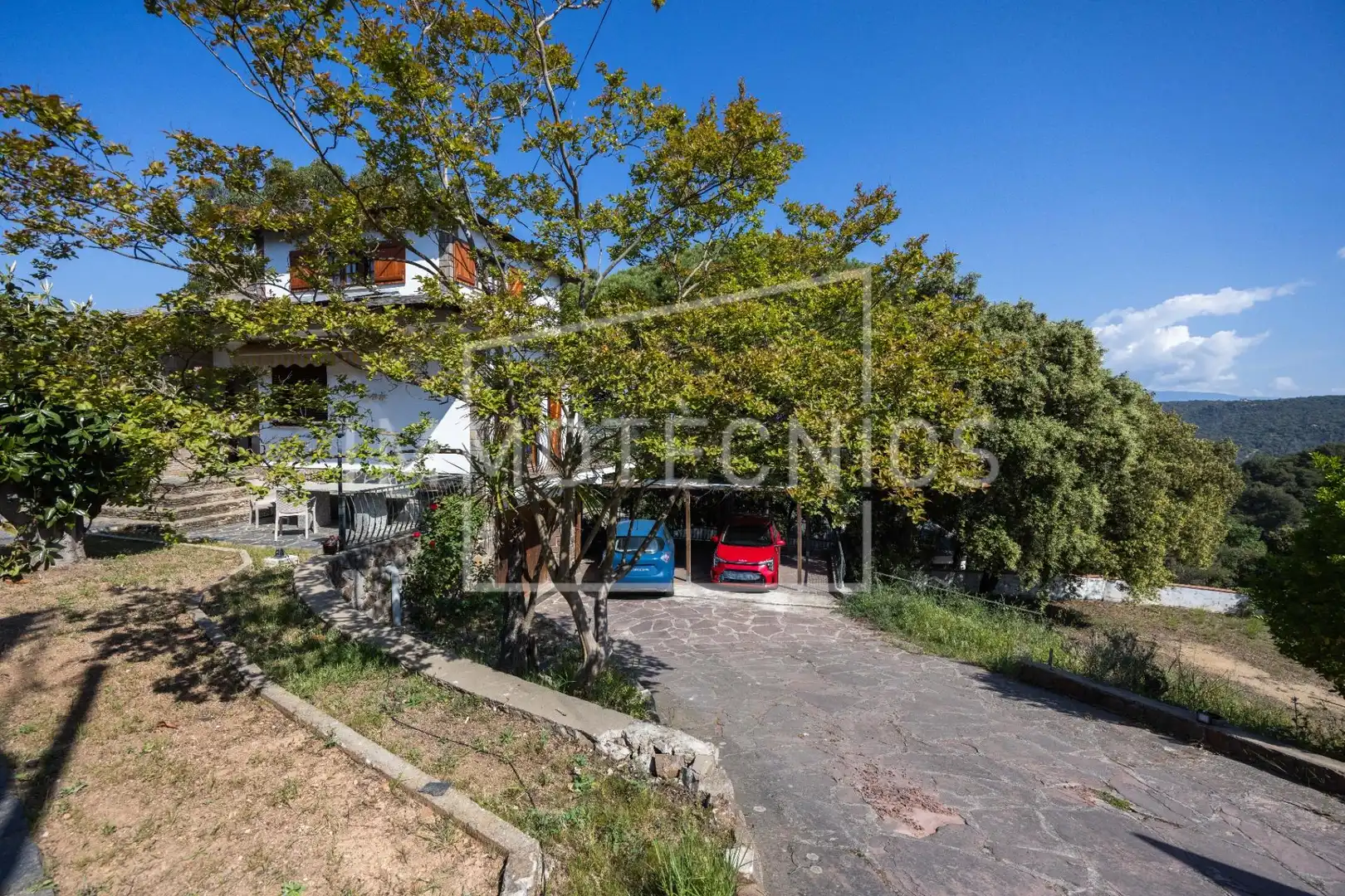 Außenansicht von Haus oder Chalet zum Verkauf in Llinars del Vallès mit Klimaanlage und Alarm
