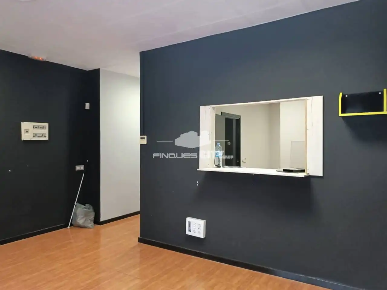 Business premises to rent in Plaza Reis Catòlics 11, imagen 4