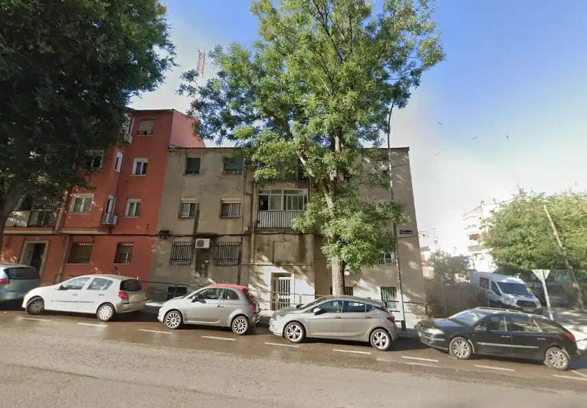 Vista exterior de Piso en venta en Madrid