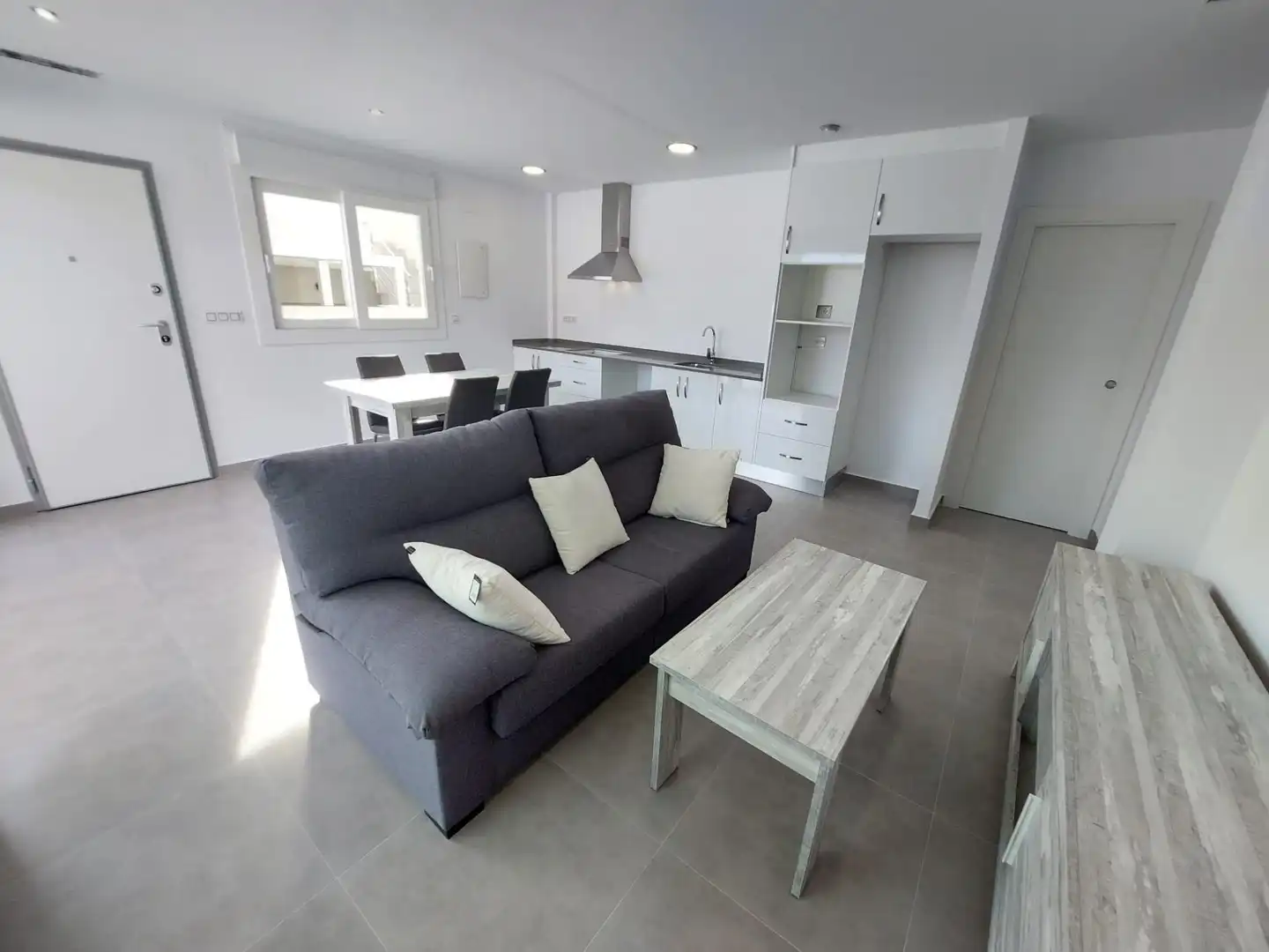 Casa bifamiliare con piscina in vendita a Los Montesinos, imagen 2
