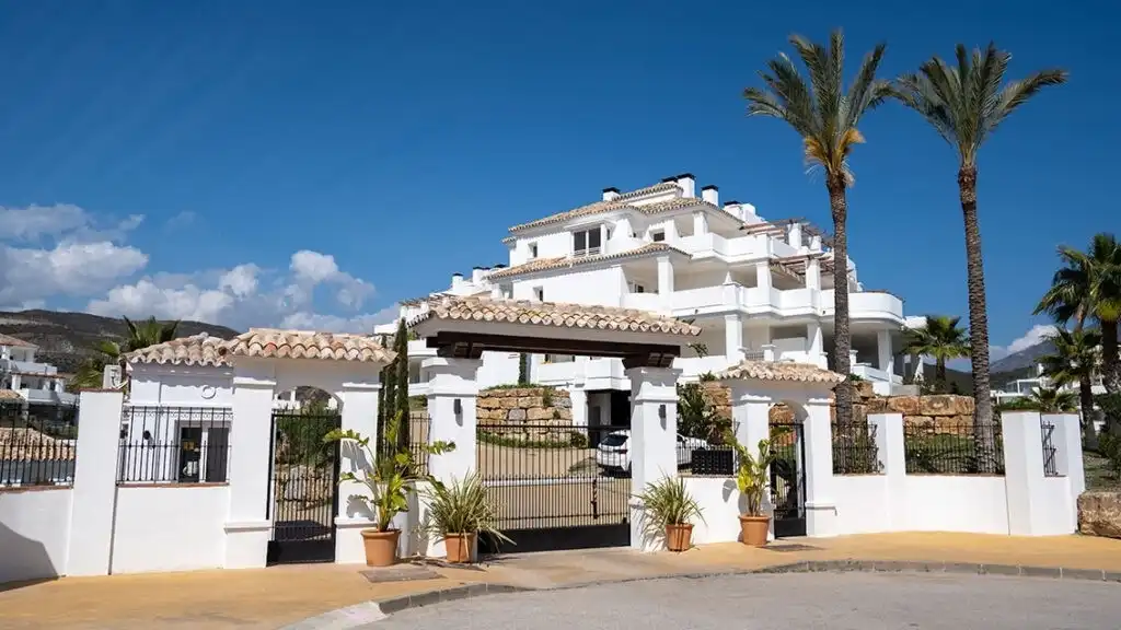 Wohnung mit Pool zum Verkauf in Nueva Andalucía, imagen 26