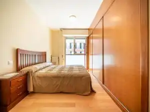 Schlafzimmer von Wohnung zum Verkauf in Madrid mit Klimaanlage, Heizung und Privatgarten