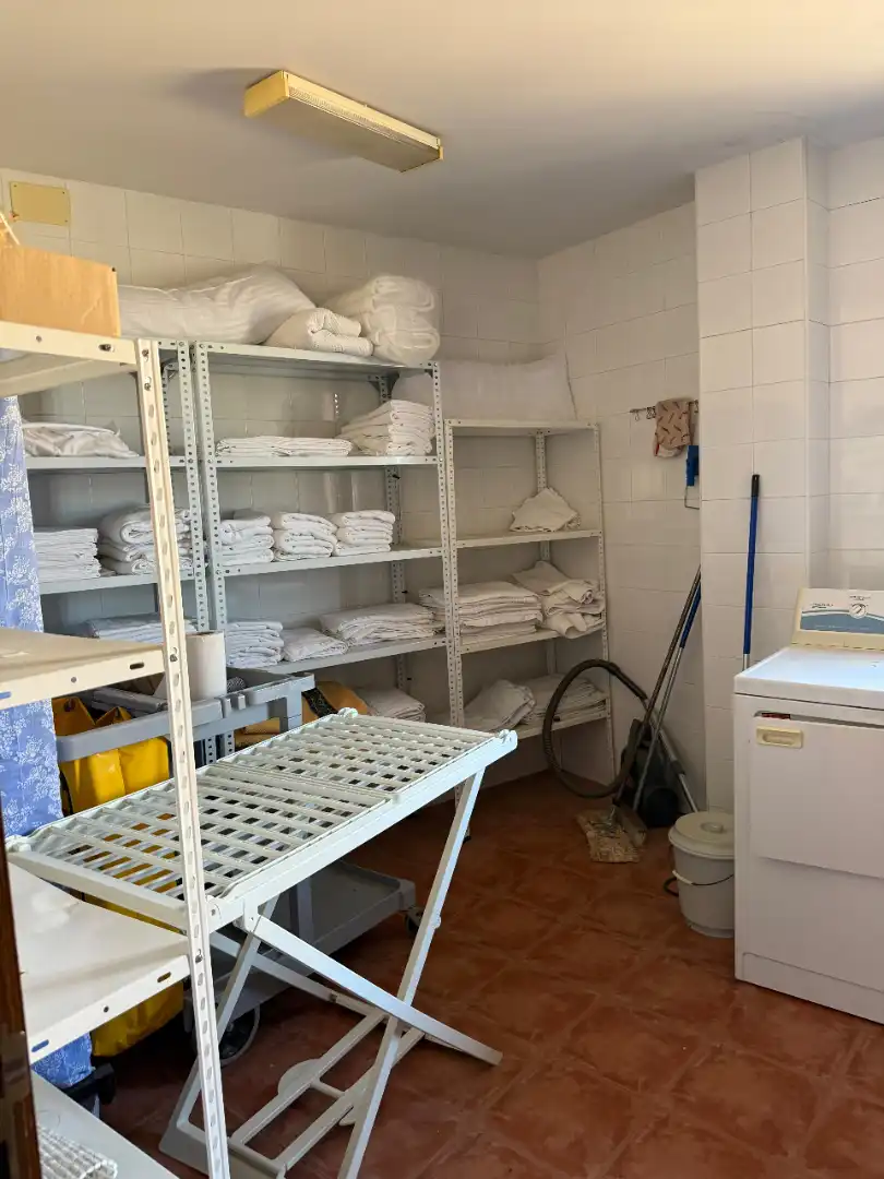Edificio en venta en Malpica de Tajo con Alarma