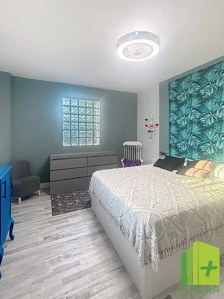 Dormitori de Casa o xalet en venda en La Guardia de Jaén amb Aire condicionat, Jardí privat i Terrassa