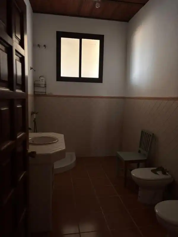 Bany de Finca rústica en venda en El Saucejo amb Aire condicionat, Calefacció i Moblat