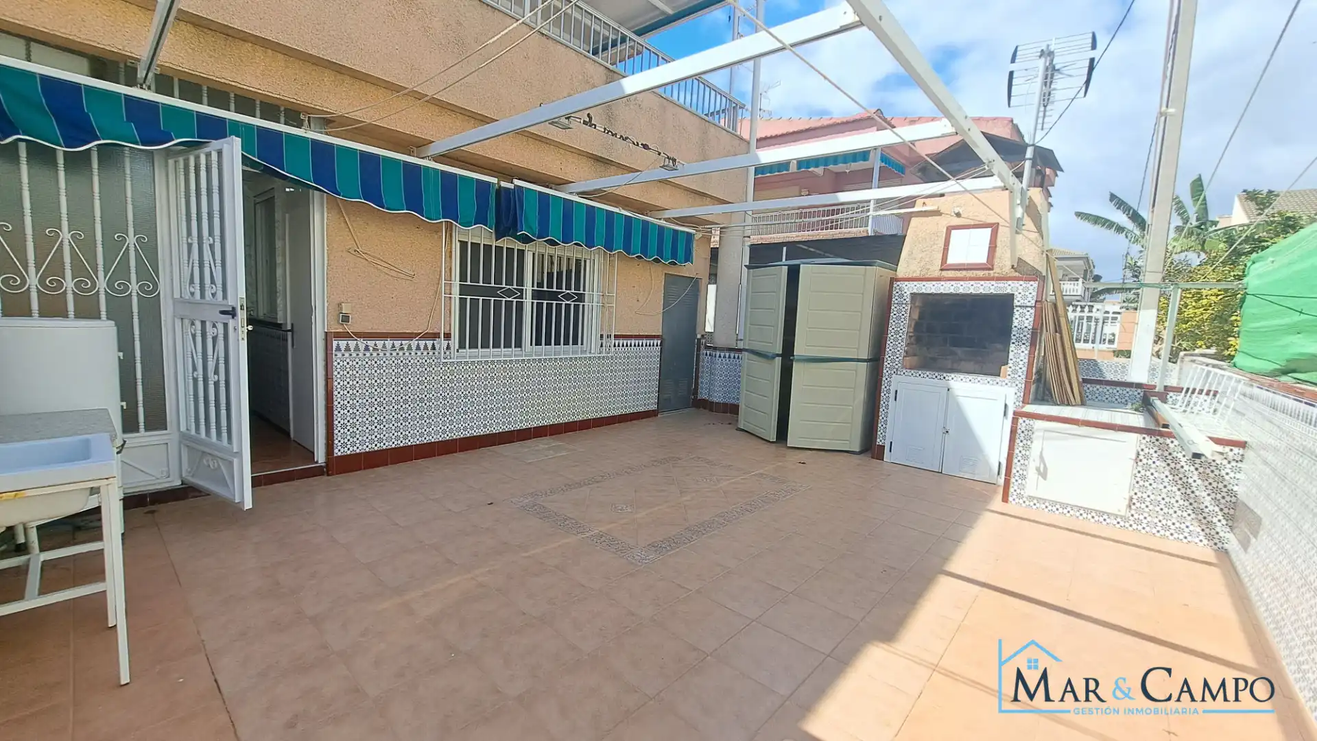 Terraza de Casa adosada en venta en Los Alcázares con Aire acondicionado, Jardín privado y Amueblado