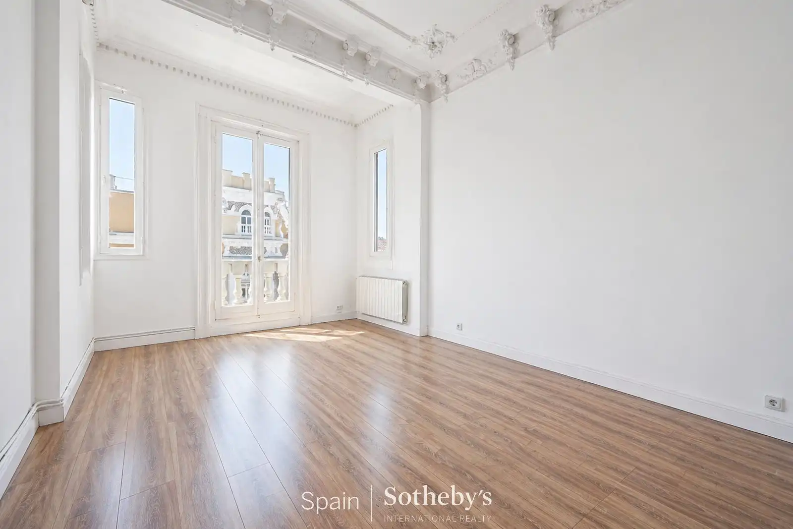 Dormitori de Apartament en venda en Madrid amb Aire condicionat, Calefacció i Terrassa