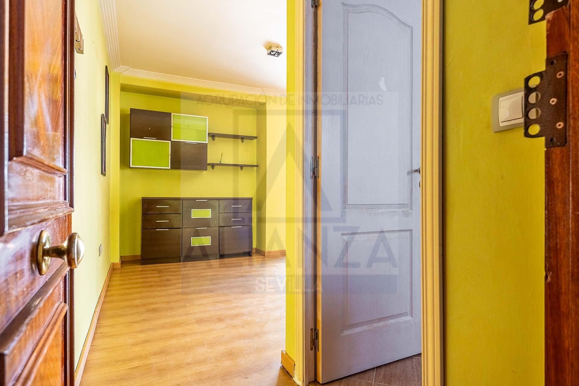 Flat for sale in Calle Córdoba, 5