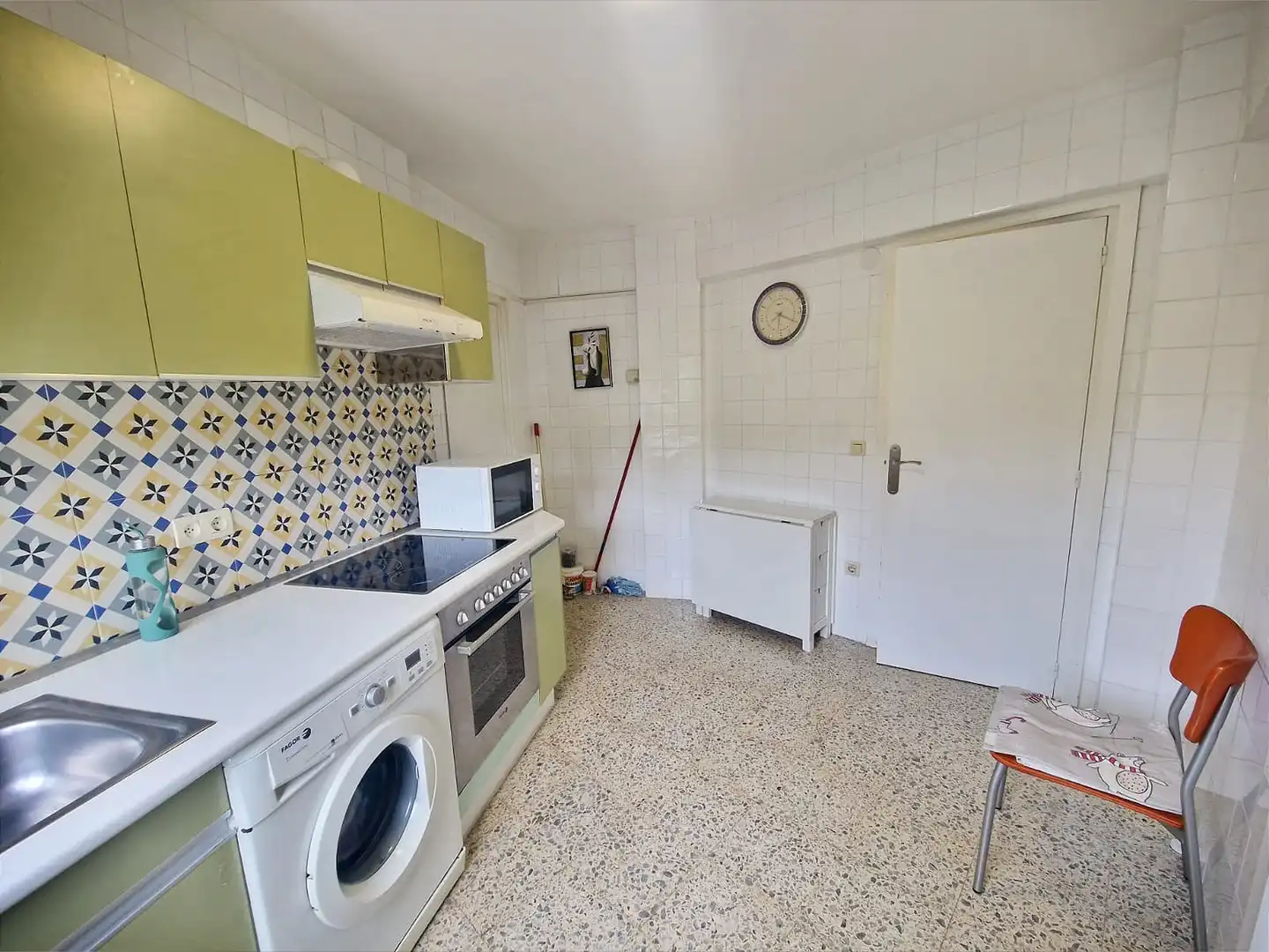 Cocina de Piso en venta en Zizurkil con Calefacción, Trastero y Amueblado