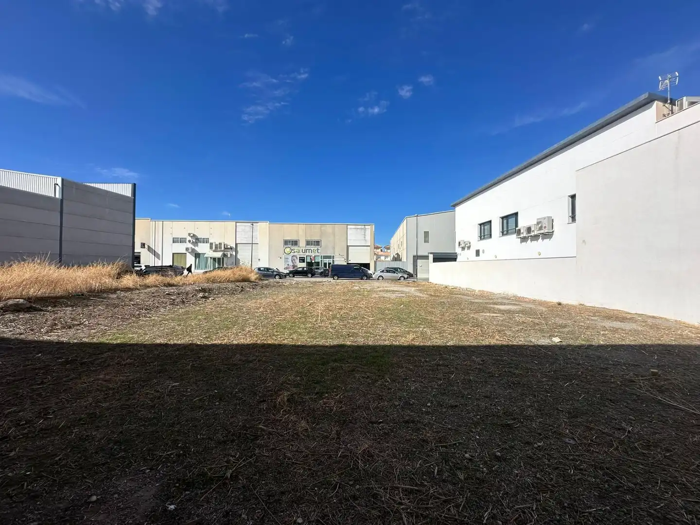 Terreno industrial en venta en Armilla
