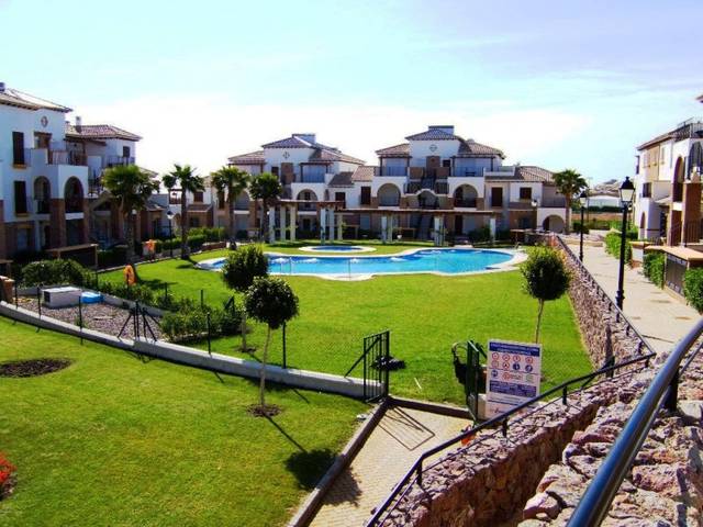 Piso en Venta en Avenida la Giralda, 2 en Lomas del Mar