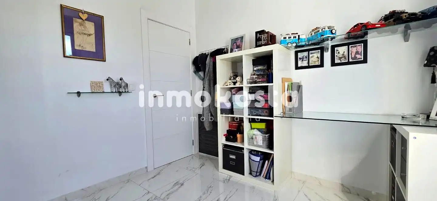 Dormitori de Casa o xalet en venda en Polop amb Aire condicionat, Calefacció i Jardí privat