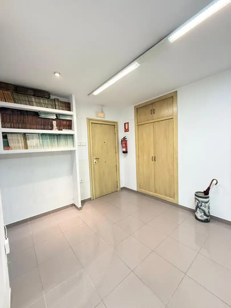 Piso con ascensor en venta en Rambla de Méndez Núñez, imagen 14