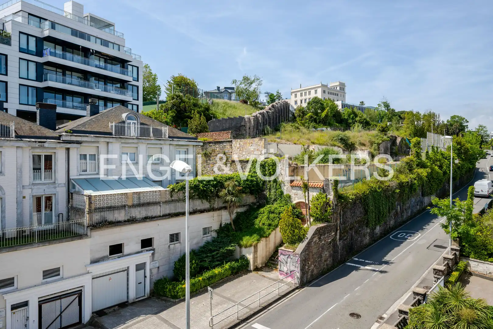 Vista exterior de Dúplex en venda en Donostia - San Sebastián  amb Aire condicionat, Calefacció i Parquet
