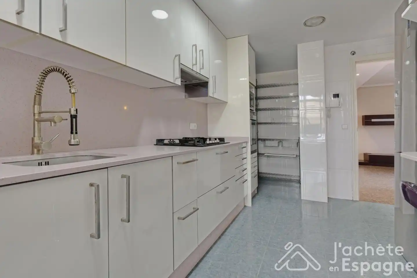 Küche von Maisonette zum Verkauf in Valencia mit Klimaanlage, Heizung und Terrasse