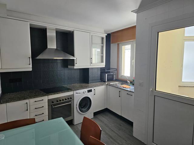 Piso en Alquiler en Plaza Iglesia Nueva Sada en Sada (A Coruña)