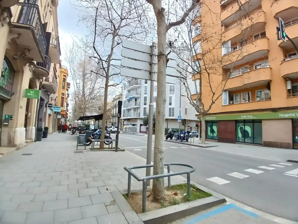 Business premises for sale in Avenida Barcelona, imagen 9