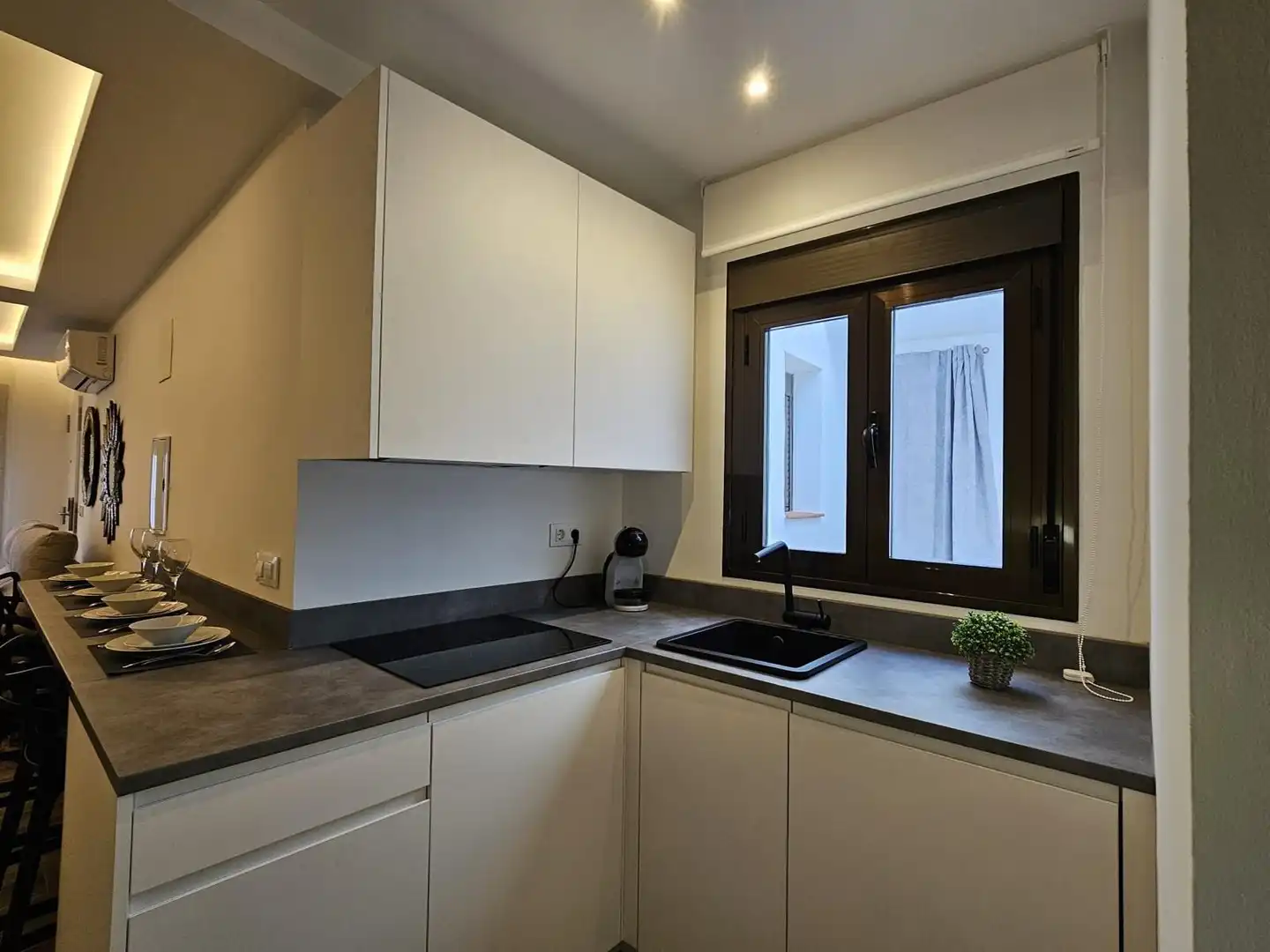 Küche von Wohnung zur Miete in Córdoba mit Klimaanlage, Heizung und Terrasse