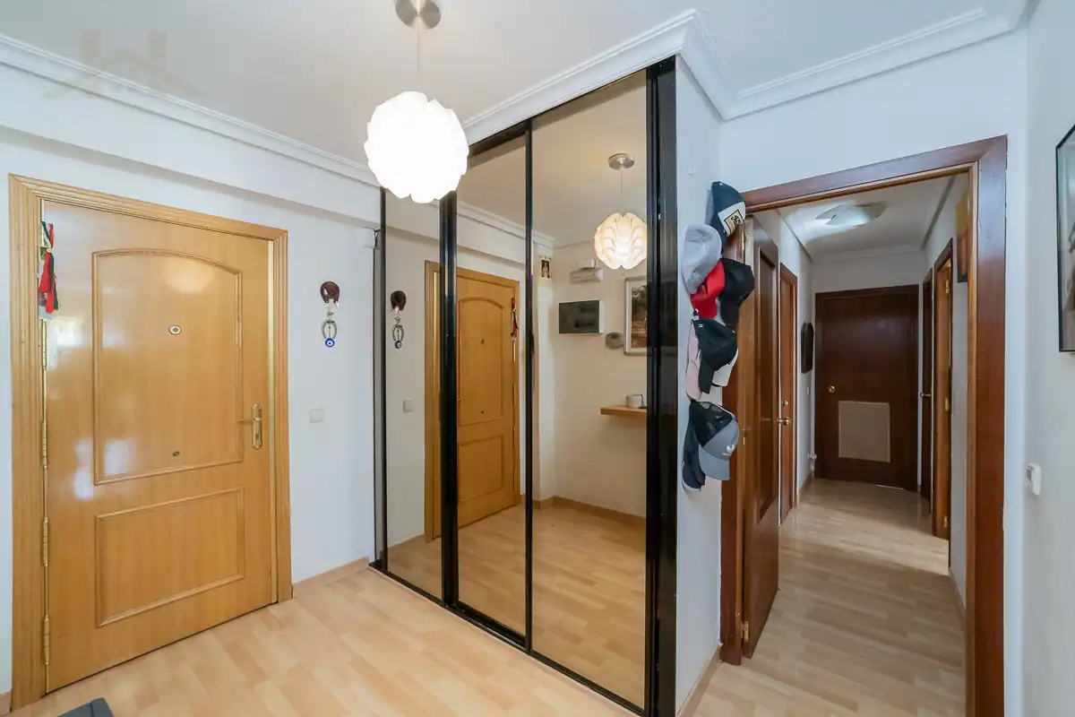 Piso con ascensor en venta en Avenida de Madrid, imagen 4