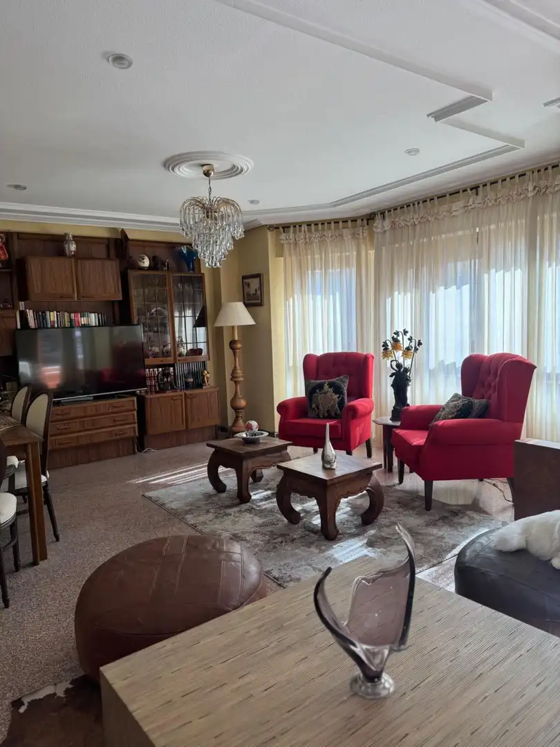 Sala d'estar de Pis en venda en Elche / Elx amb Aire condicionat, Calefacció i Jardí privat