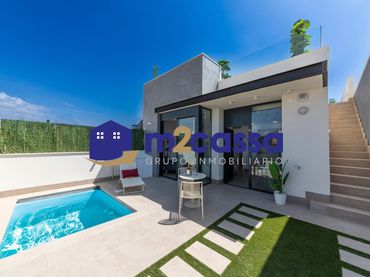Detached house with pool for sale in San Juan de los Terreros