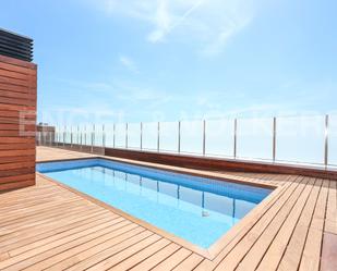 Swimming pool of Attic for sale in  Barcelona Capital  with Air Conditioner, Heating and Parquet flooring